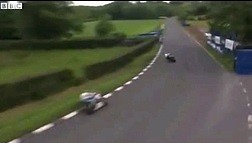 Wypadek Guya Martina podczas UlsterGP 2015