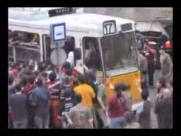 Węgierski  flash mob w tramwaju