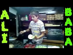 Mistrz robienia kebabów