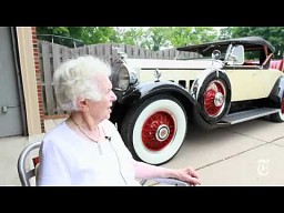 101 latka i jej 82 letni samochód