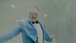 Wham vs PSY - Last Christmas, Gangnam style 