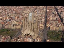 Niesamowita symulacja zakończenia budowy katedry Sagrada Familia w  Barcelonie