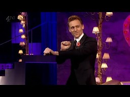 Tom Hiddleston potrafi tańczyć