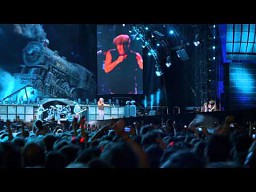 Genialny klip z koncertu AC/DC