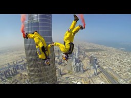 Nowy rekord świata - skok z samego szczytu najwyższego budynku w Dubaju 