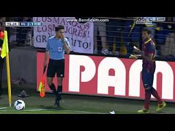 Dani Alves ośmiesza kibiców Villarreal