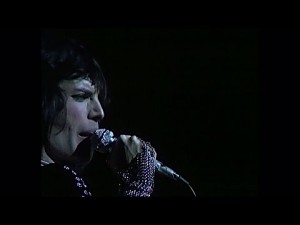 Queen - Stone Cold Crazy (Live at the Rainbow)