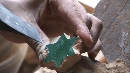 Ręczna produkcja mozaiki w Indiach
