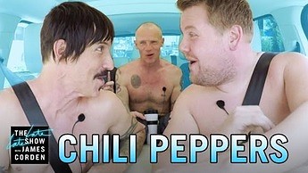 Red Hot Chili Peppers w samochodowym karaoke!