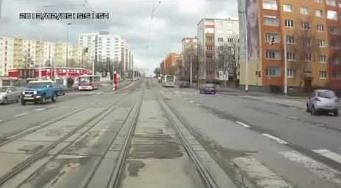 Tak się w Rosji jeździ "tramwajem"
