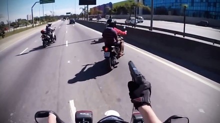 Brazylijska policja na motocyklach w akcji