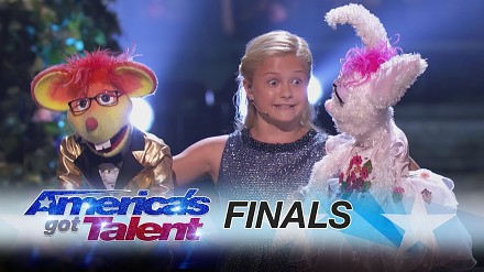 Darci Lynn śpiewa "With A Little Help From Her Friends" w programie America's Got Talent