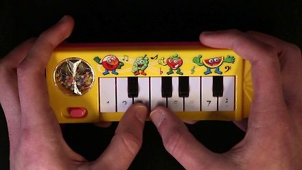 Toto - Africa zagrane na pianinku za 1 dolara