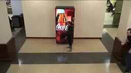 Coca-colowa maszyna szczęścia