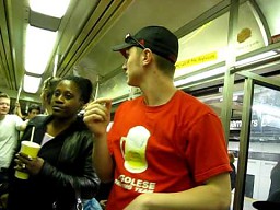 Rick Roll w metrze